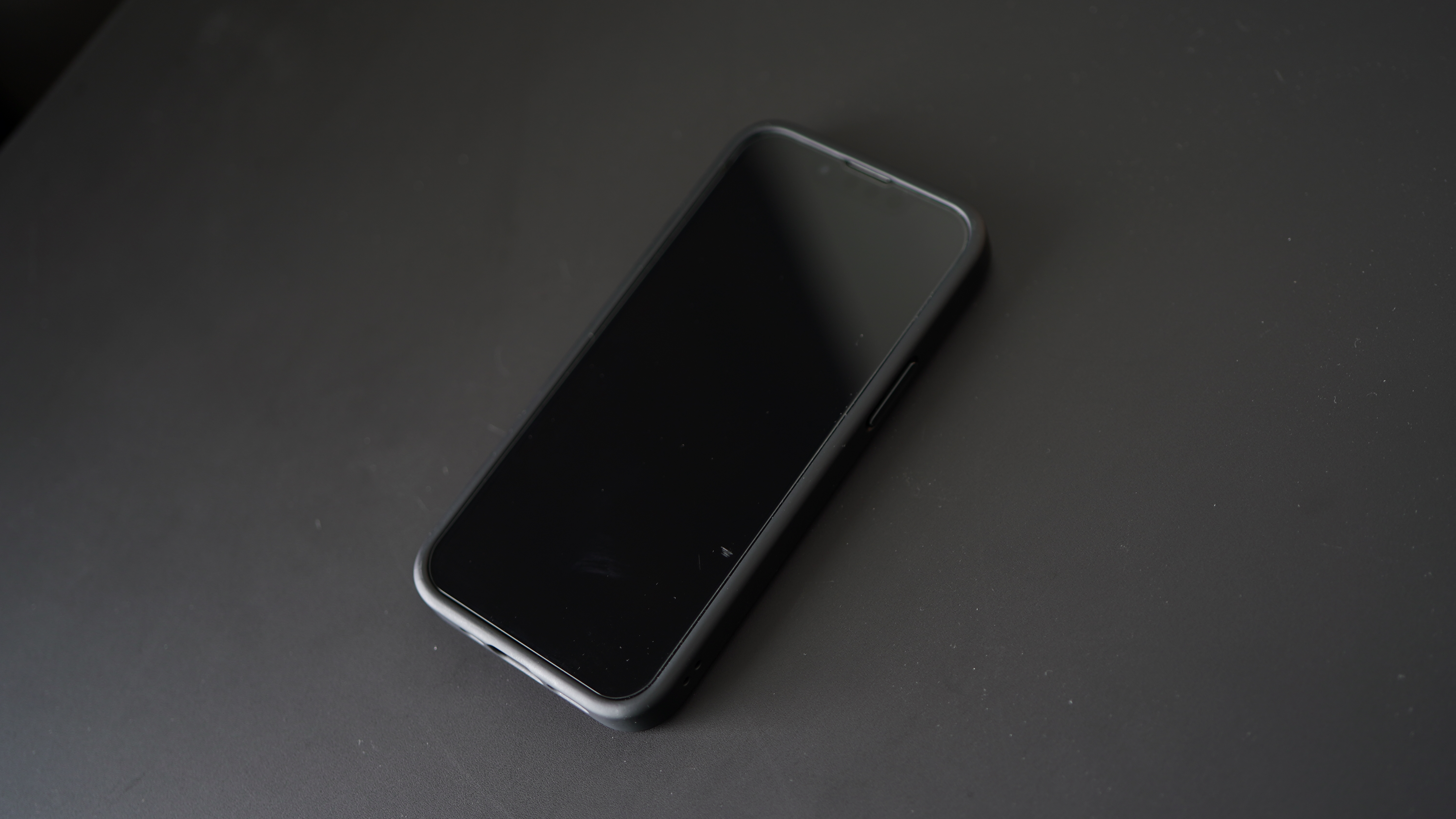 iPhone 13 mini